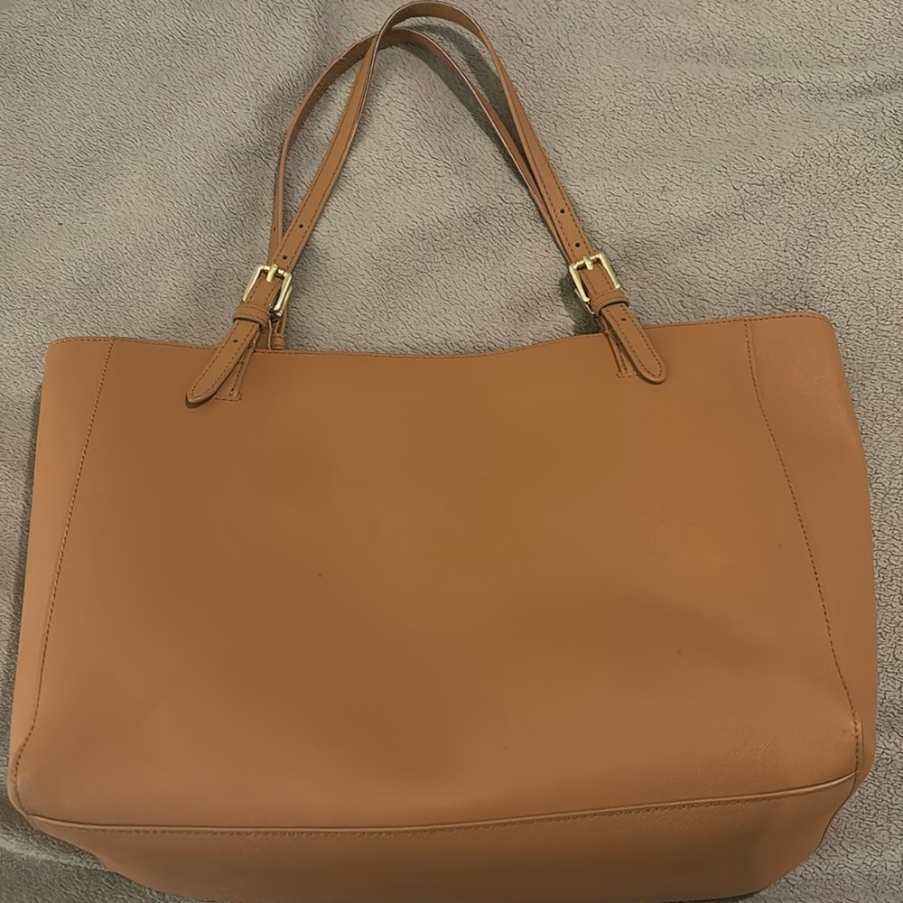 - Tory Burch light brown bag - Picture 3 of 9